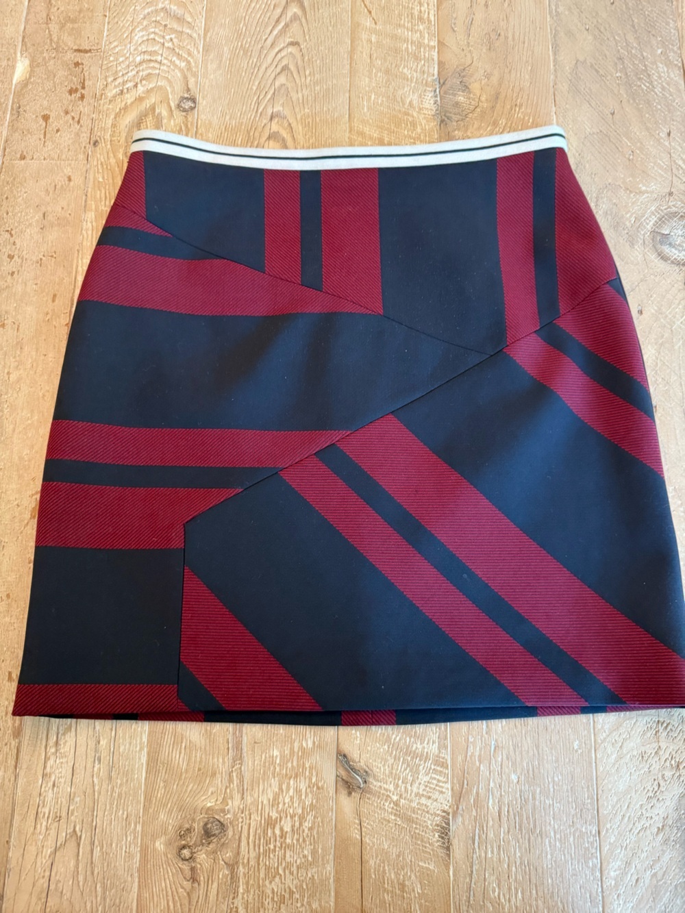 Karen Millen Black Lined Skirt